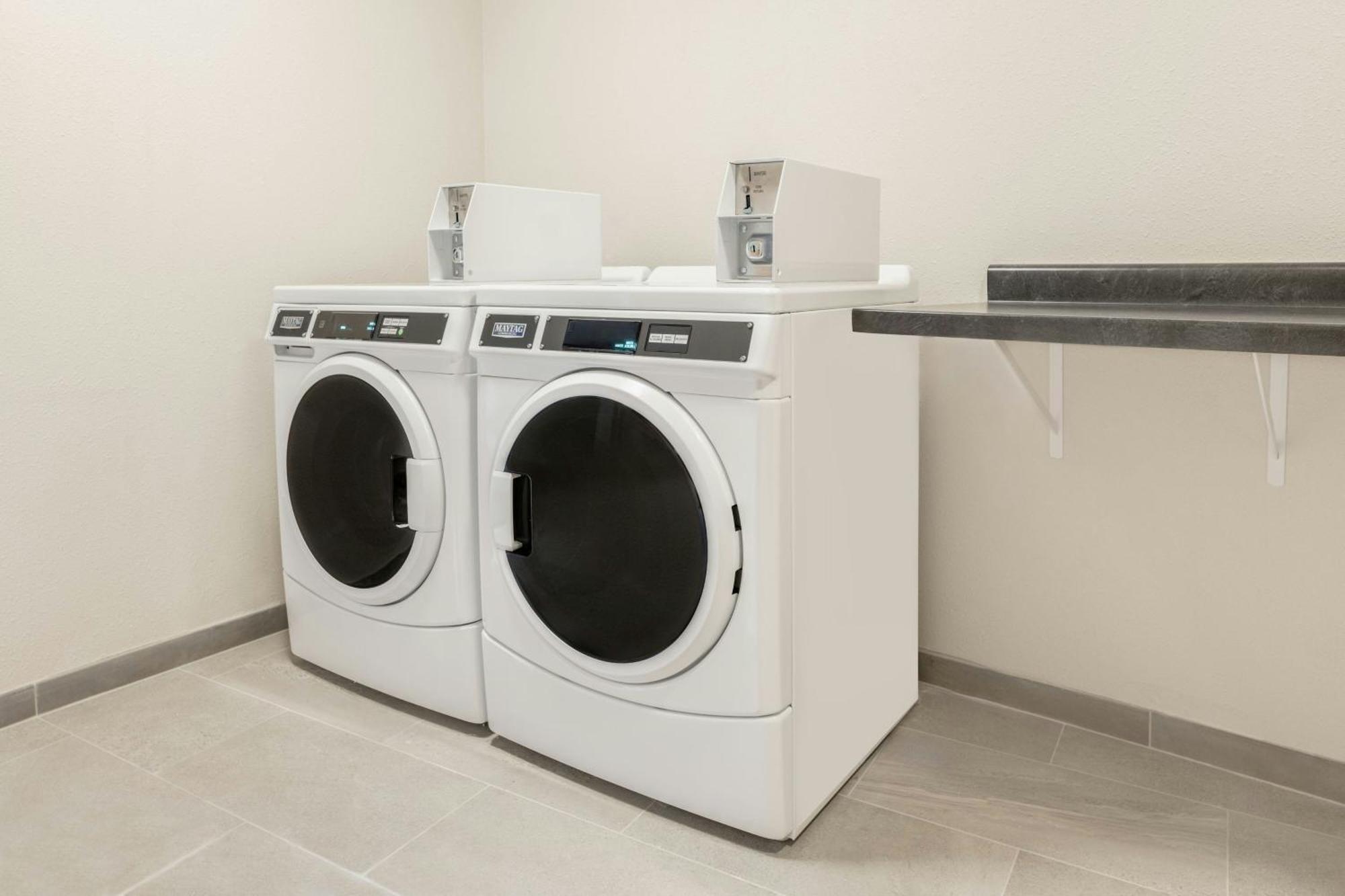 Fairfield By Marriott Inn & Suites Kansas City At The Legends Eksteriør bilde